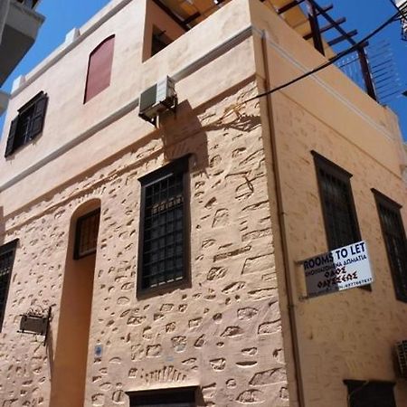 Odos Odysseos Aparthotel Ermoupoli Luaran gambar