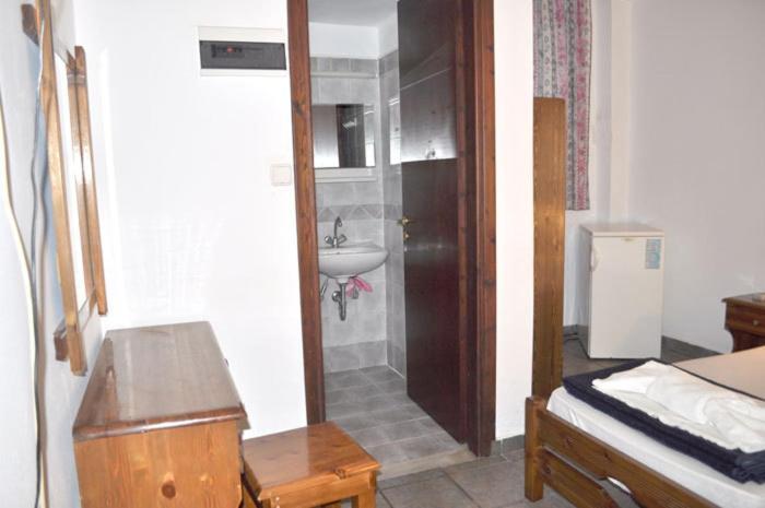 Odos Odysseos Aparthotel Ermoupoli Bilik gambar