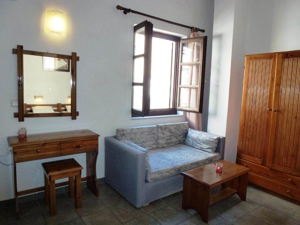 Odos Odysseos Aparthotel Ermoupoli Bilik gambar