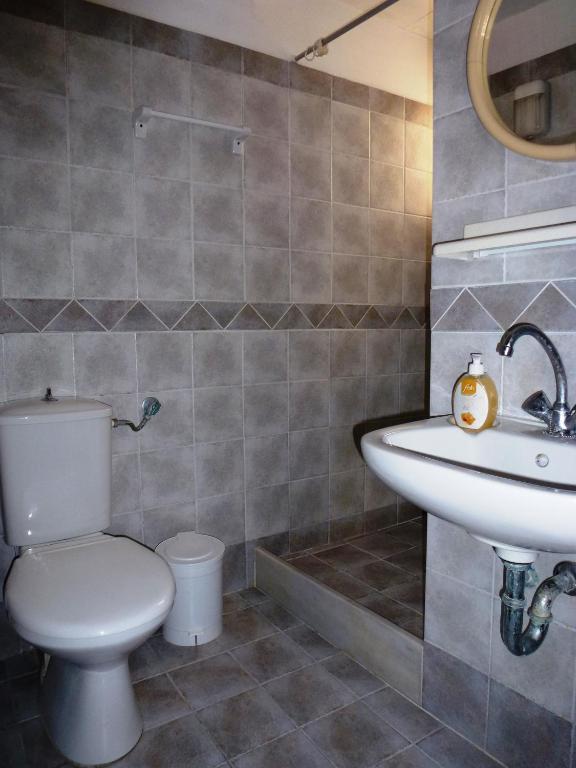 Odos Odysseos Aparthotel Ermoupoli Bilik gambar